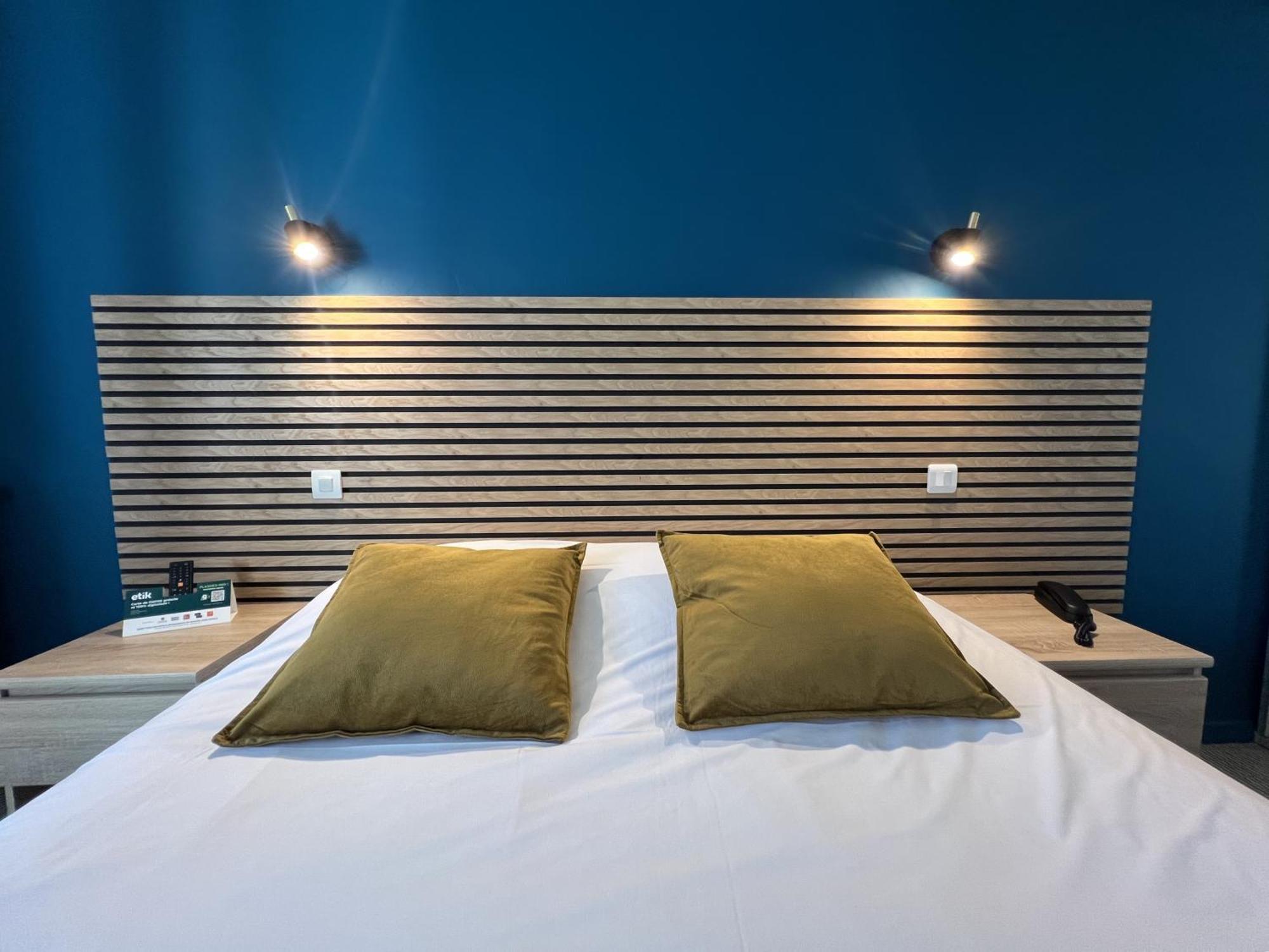 Logis Hotel Restaurant Des Thermes Lamalou-les-Bains Esterno foto