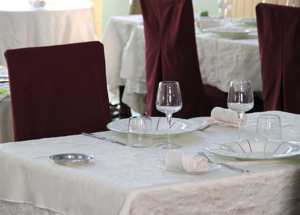 Logis Hotel Restaurant Des Thermes Lamalou-les-Bains Esterno foto