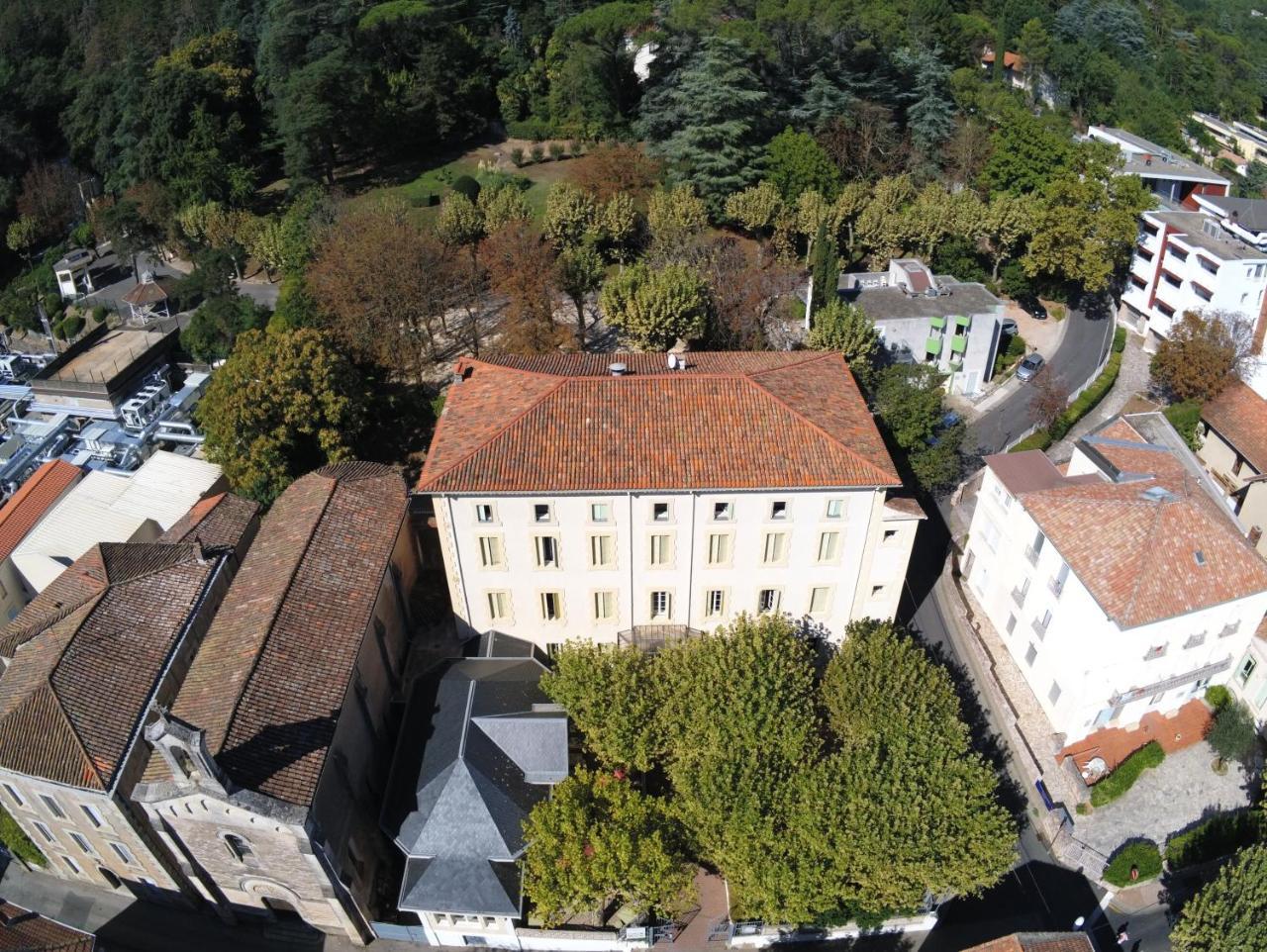 Logis Hotel Restaurant Des Thermes Lamalou-les-Bains Esterno foto